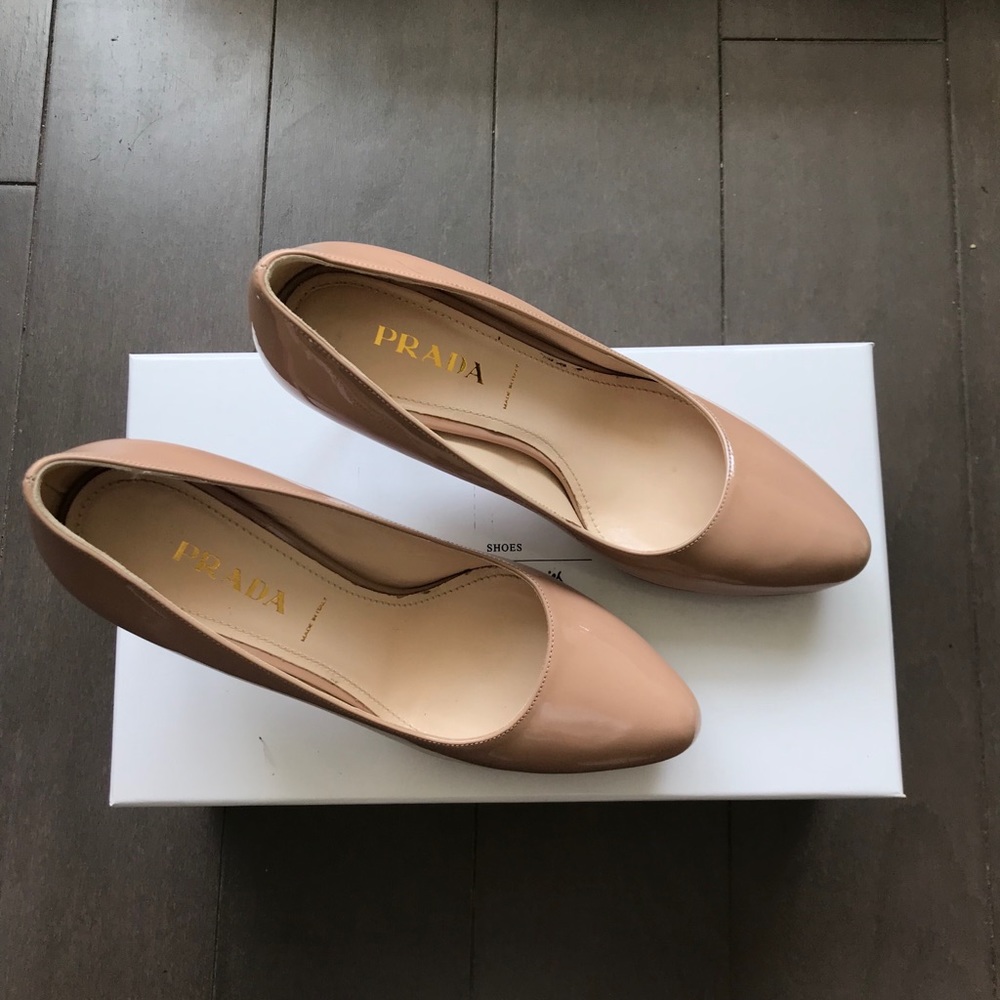 Nude Prada pumps (size 7.5)